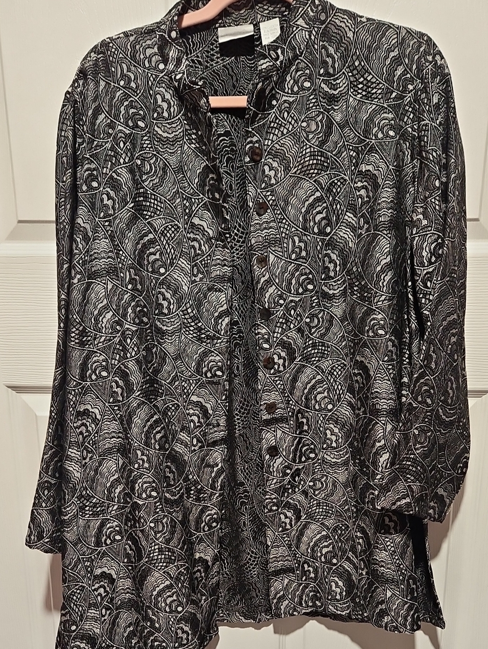Chico's Black and White Patterned Button-Front Shirt